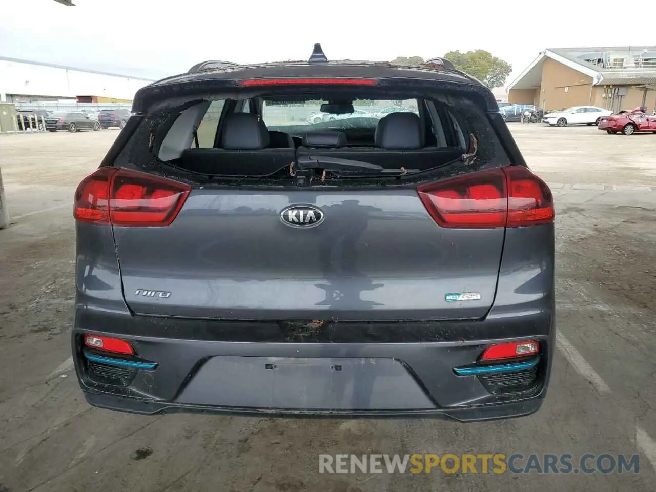 6 fotografías del automóvil dañado KNDCC3LG8L5047427 KIA NIRO 2020