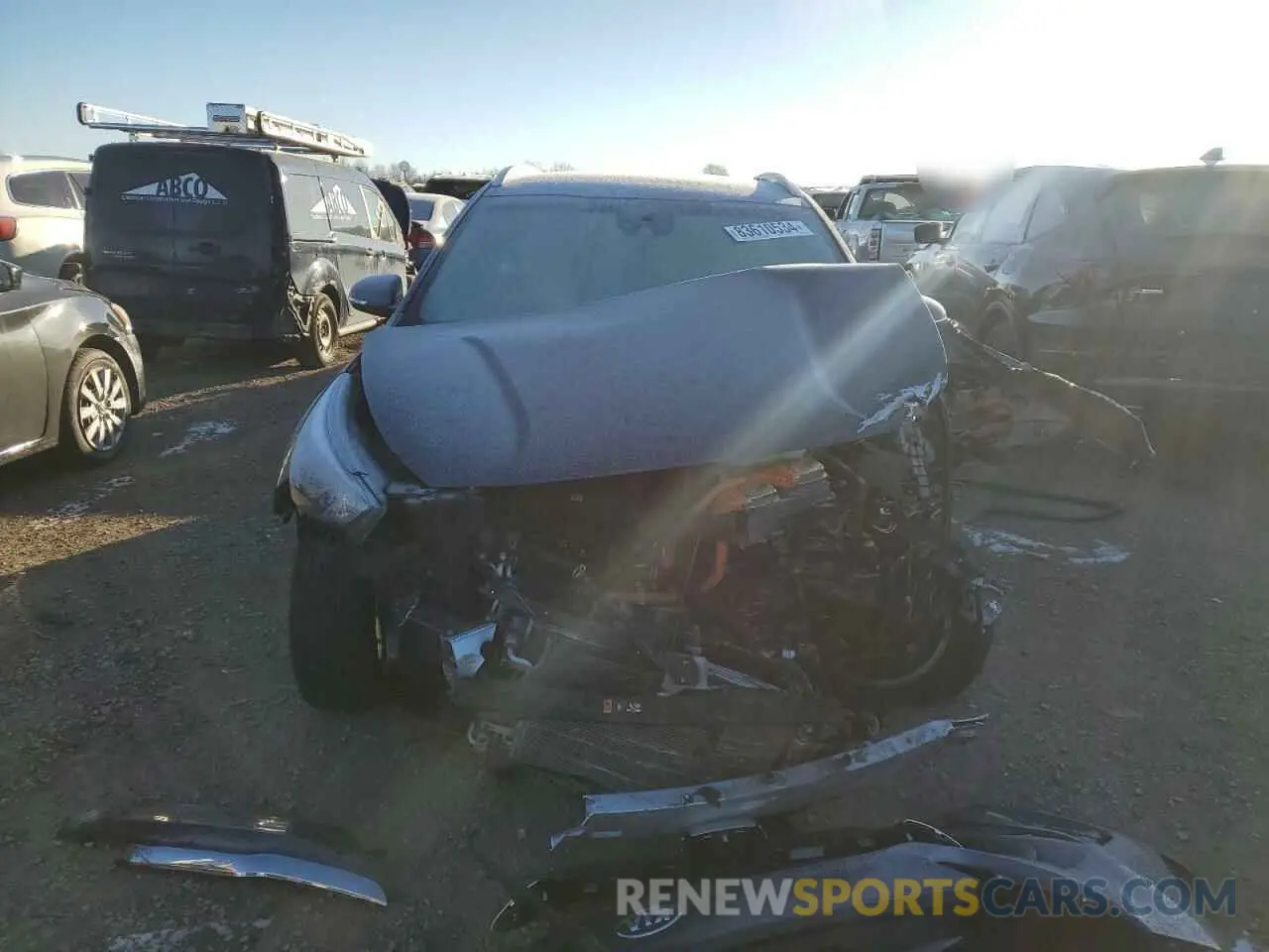 5 fotografías del automóvil dañado KNDCD3LD1L5387344 KIA NIRO 2020