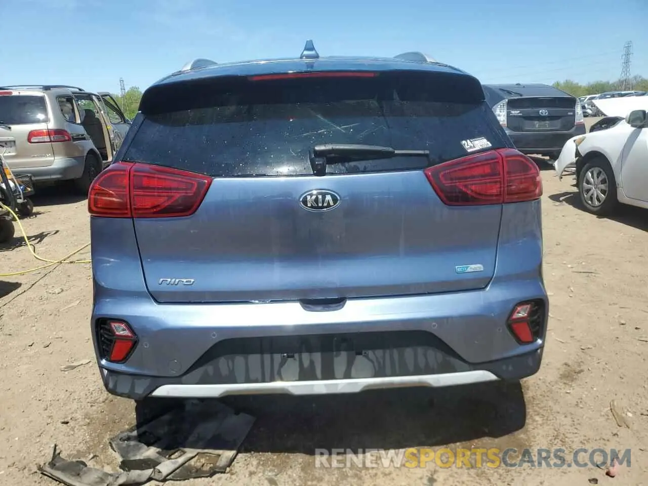 6 fotografías del automóvil dañado KNDCE3LC6L5433318 KIA NIRO 2020