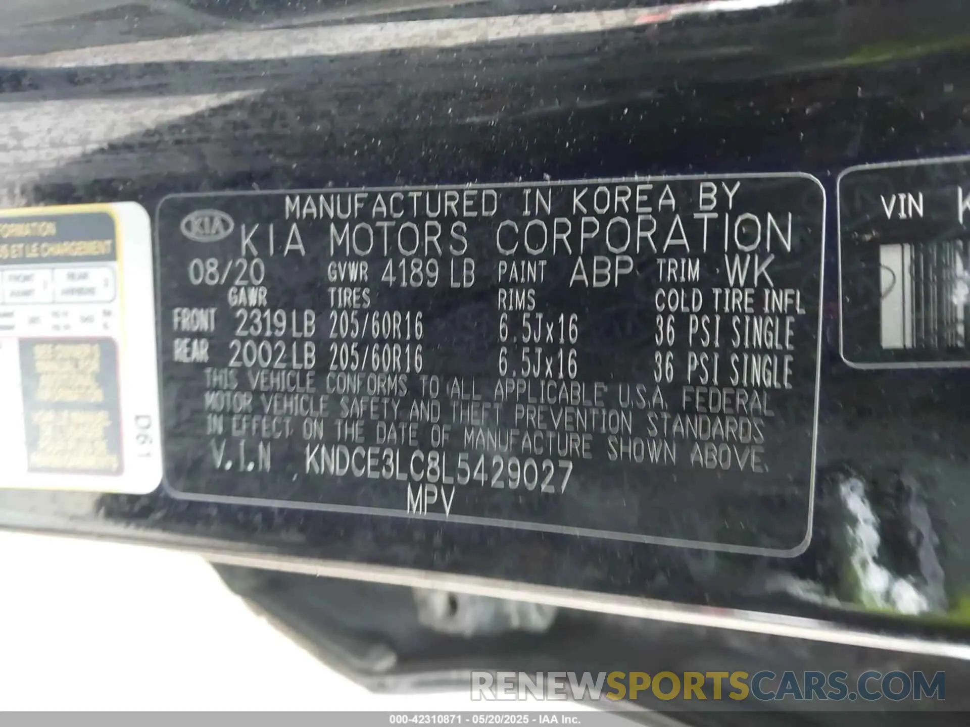 9 fotografías del automóvil dañado KNDCE3LC8L5429027 KIA NIRO 2020