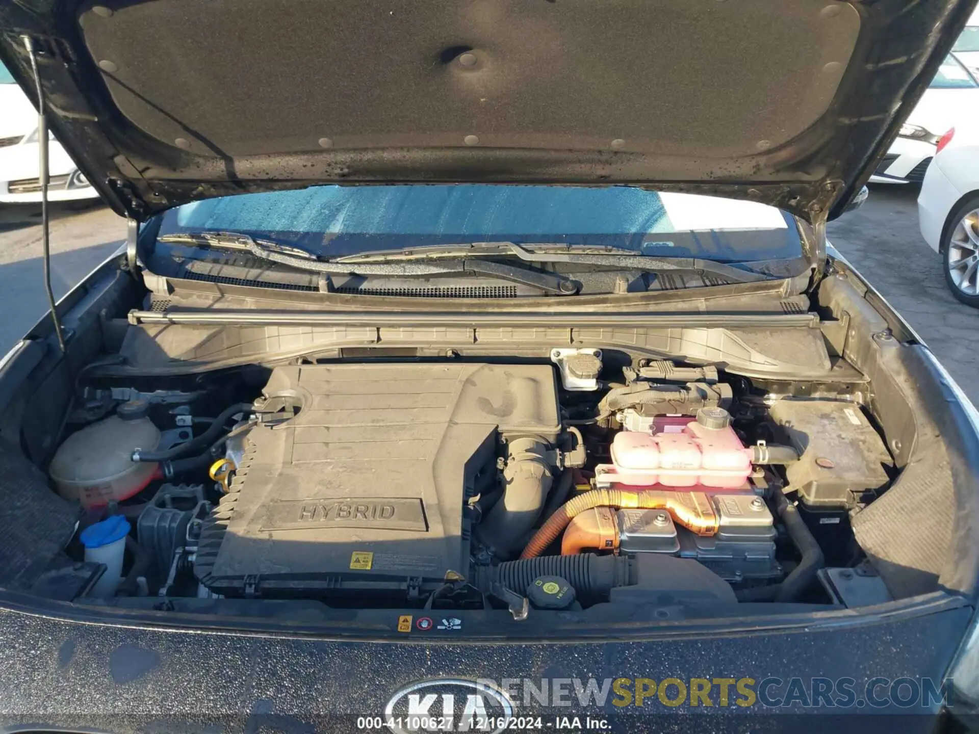 10 fotografías del automóvil dañado KNDCB3LC3M5464553 KIA NIRO 2021