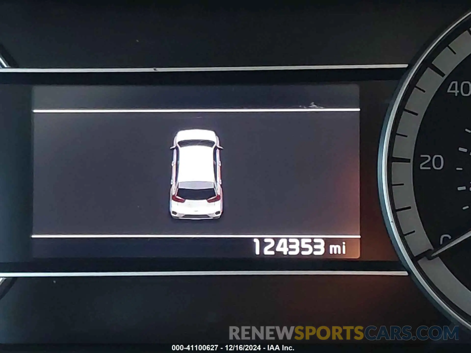 16 fotografías del automóvil dañado KNDCB3LC3M5464553 KIA NIRO 2021