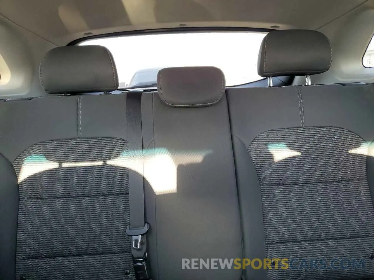 10 fotografías del automóvil dañado KNDCB3LC5M5471746 KIA NIRO 2021