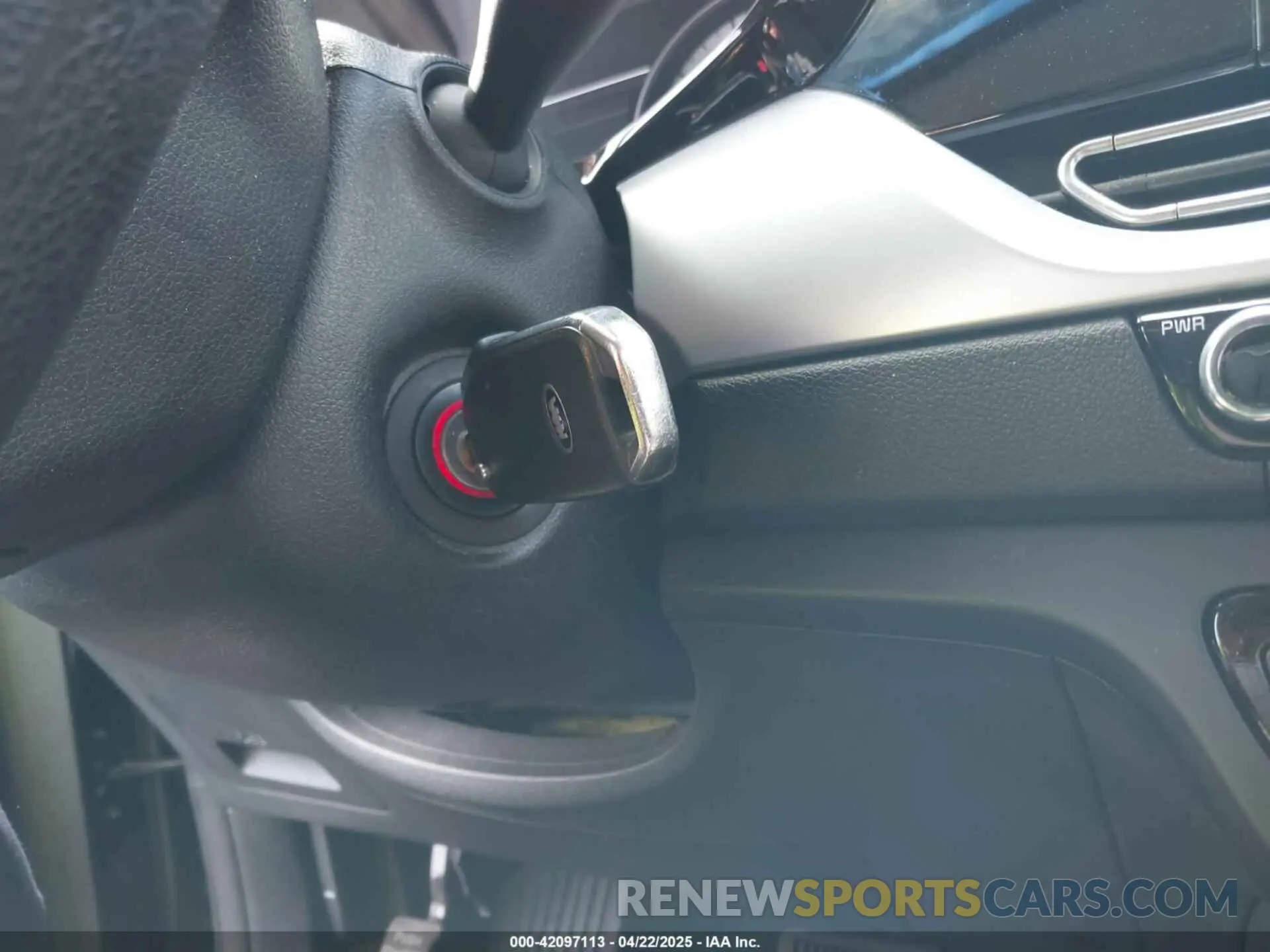 11 fotografías del automóvil dañado KNDCB3LC9M5475783 KIA NIRO 2021