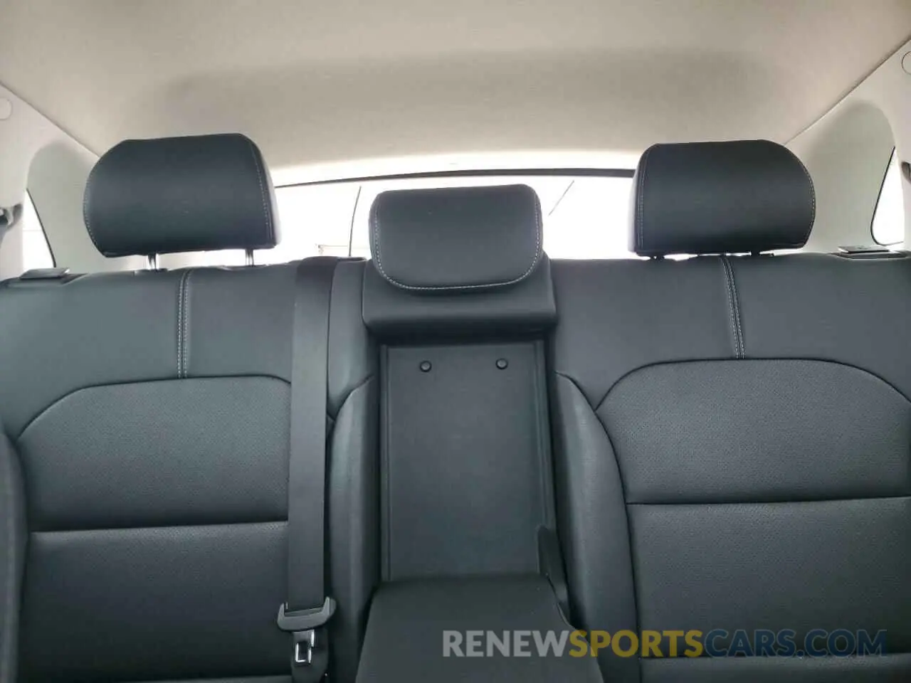 10 fotografías del automóvil dañado KNDCE3LC2M5462655 KIA NIRO 2021