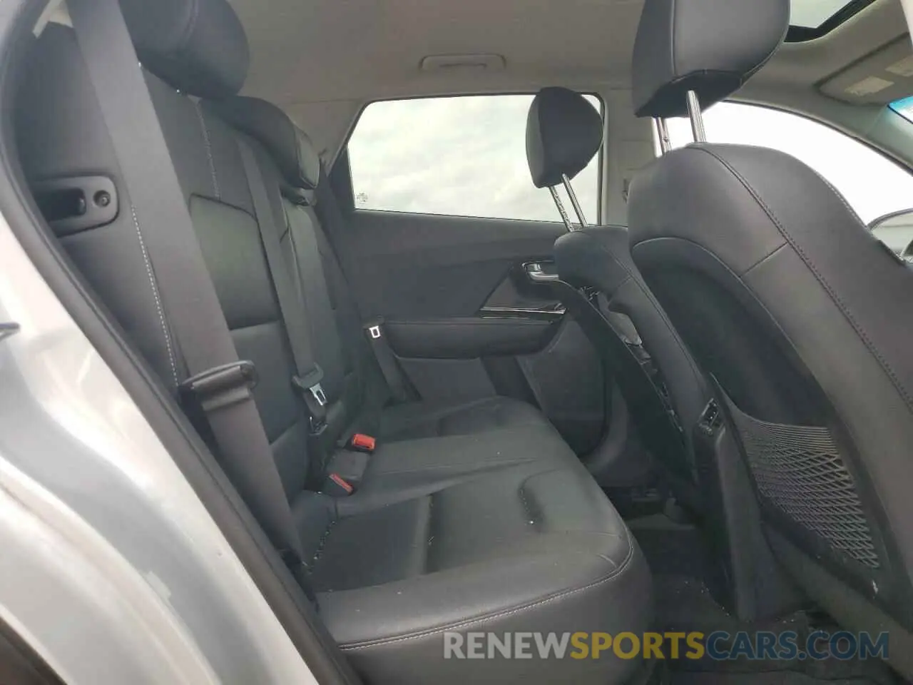 11 fotografías del automóvil dañado KNDCE3LC2M5462655 KIA NIRO 2021