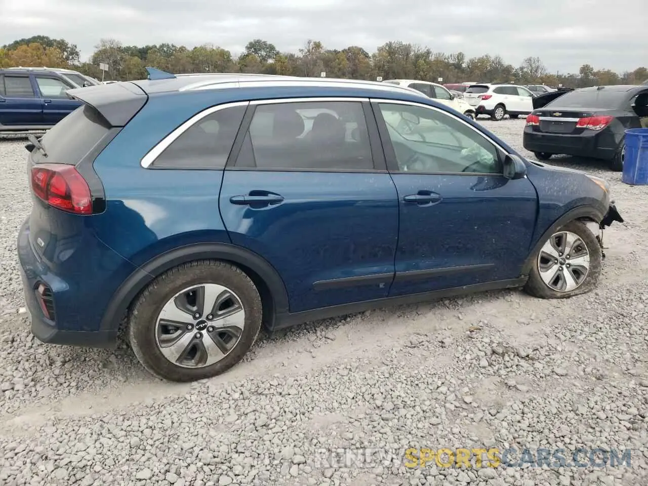 3 fotografías del automóvil dañado KNDCB3LC0N5498970 KIA NIRO 2022