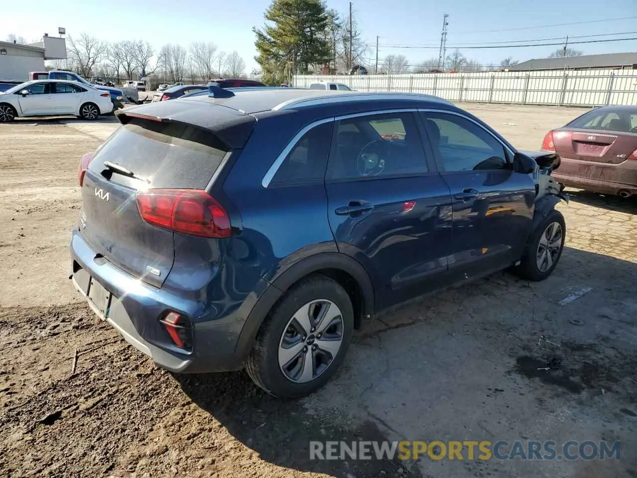 3 fotografías del automóvil dañado KNDCB3LC1N5532916 KIA NIRO 2022