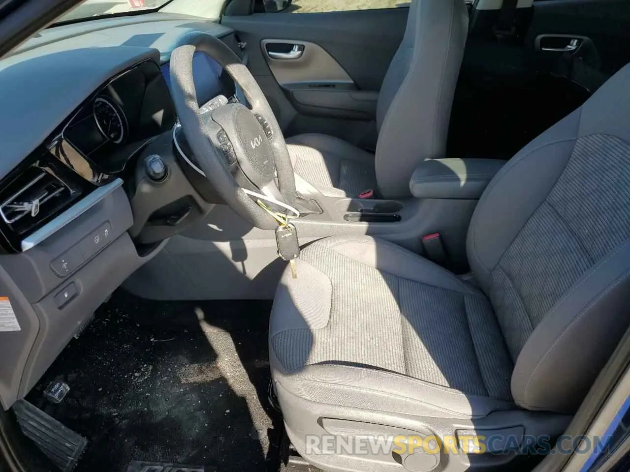 7 fotografías del automóvil dañado KNDCB3LC1N5532916 KIA NIRO 2022