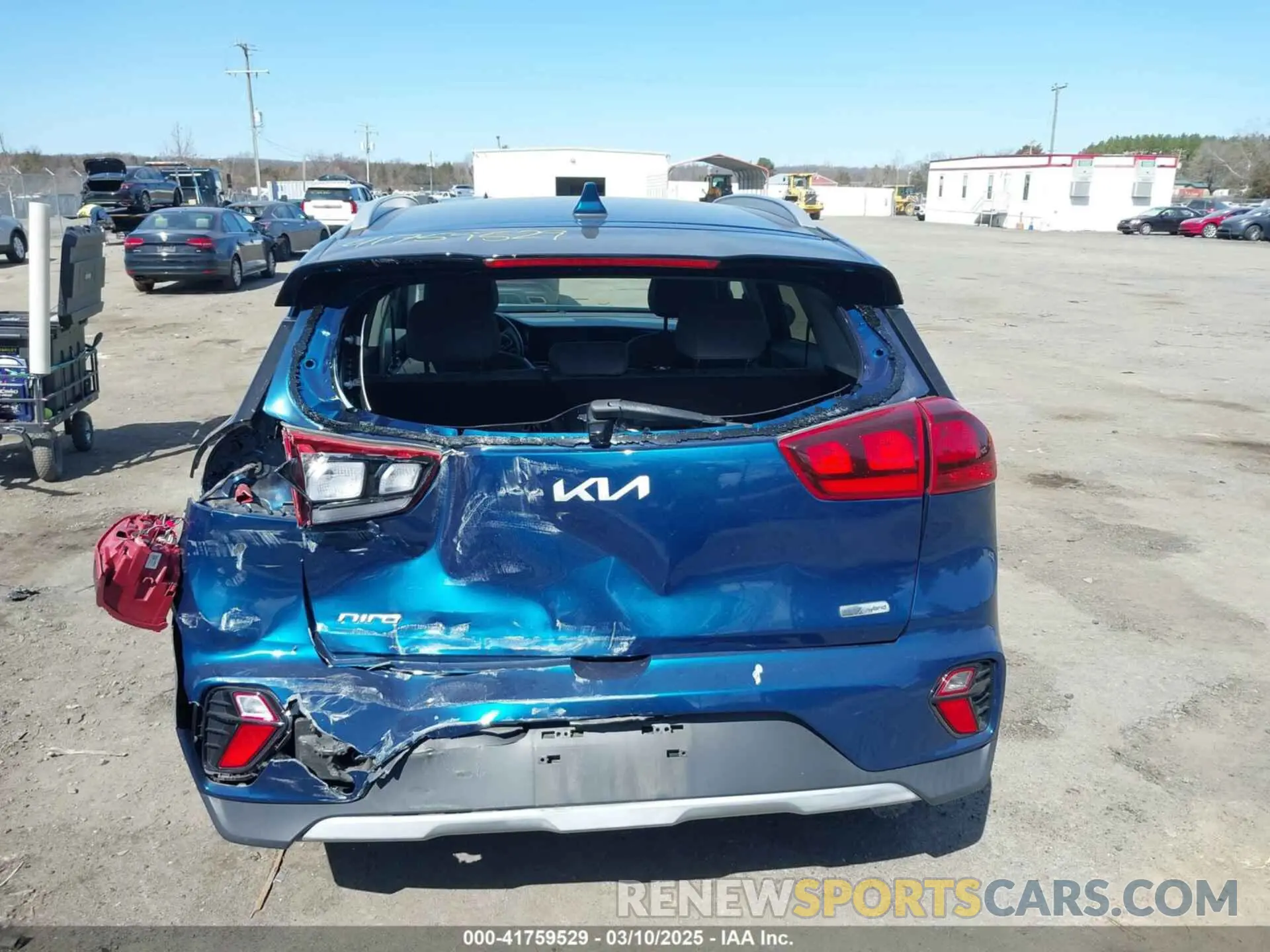 15 fotografías del automóvil dañado KNDCB3LC1N5537663 KIA NIRO 2022
