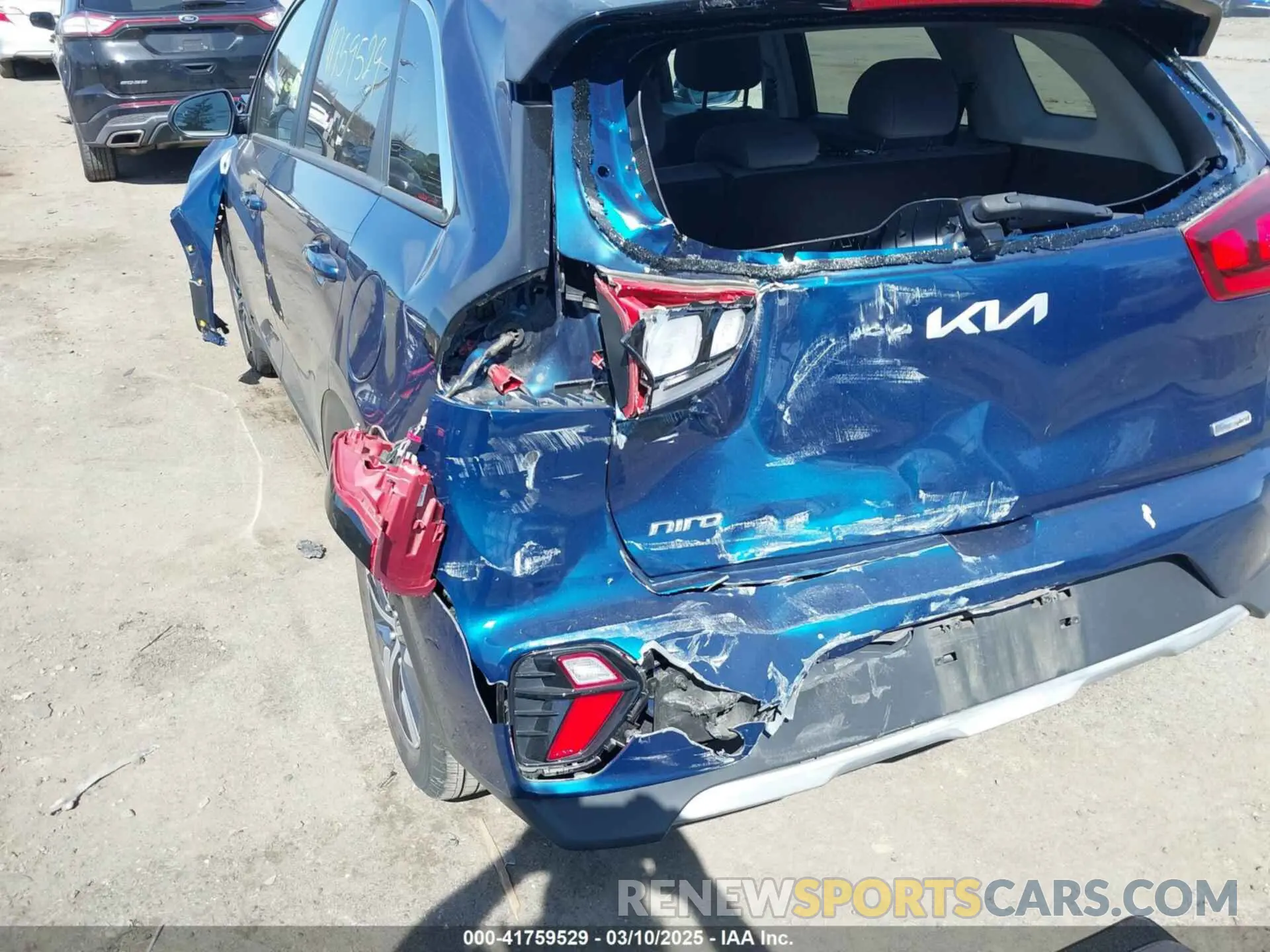 6 fotografías del automóvil dañado KNDCB3LC1N5537663 KIA NIRO 2022