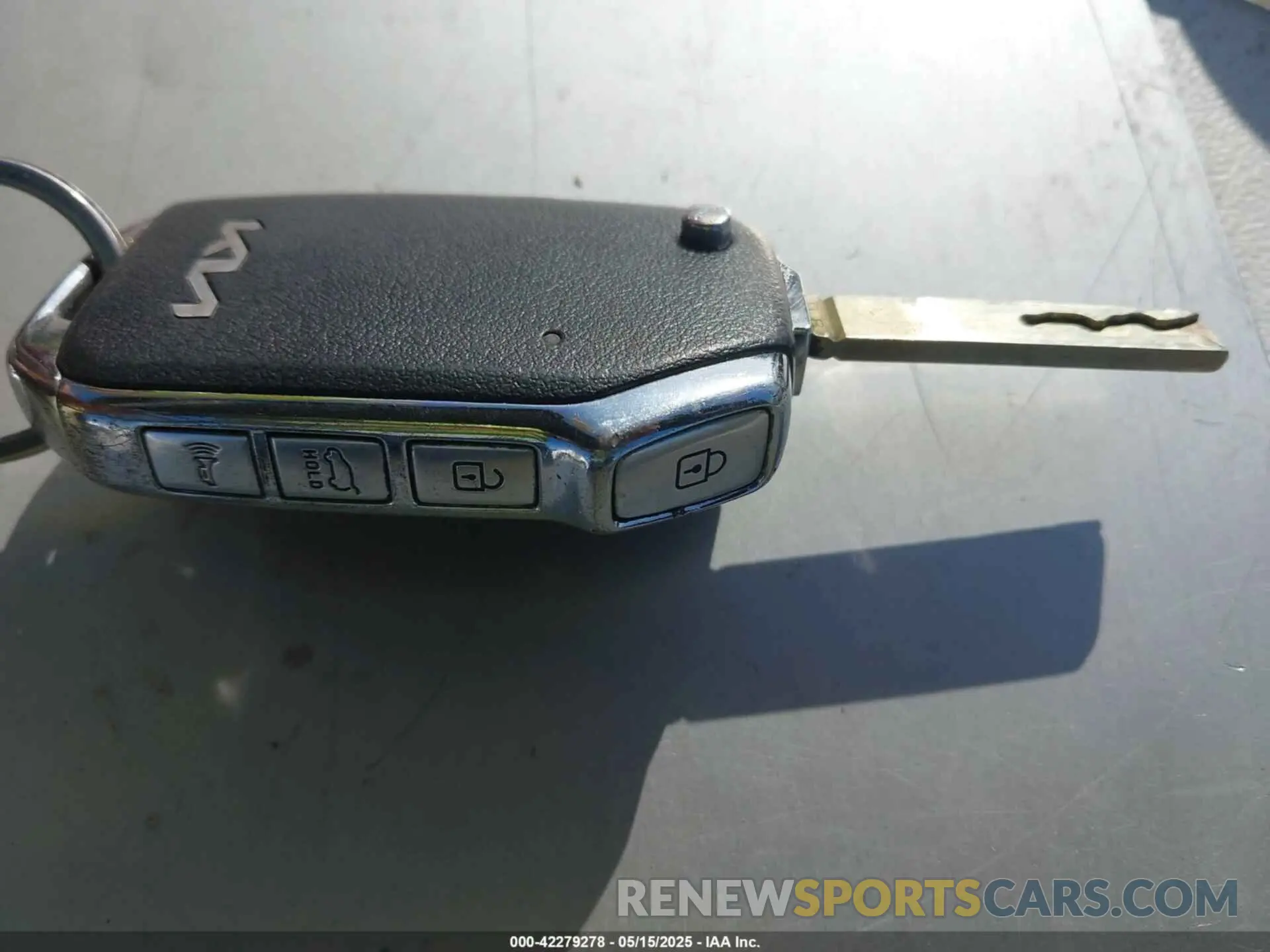 11 fotografías del automóvil dañado KNDCB3LC2N5519141 KIA NIRO 2022