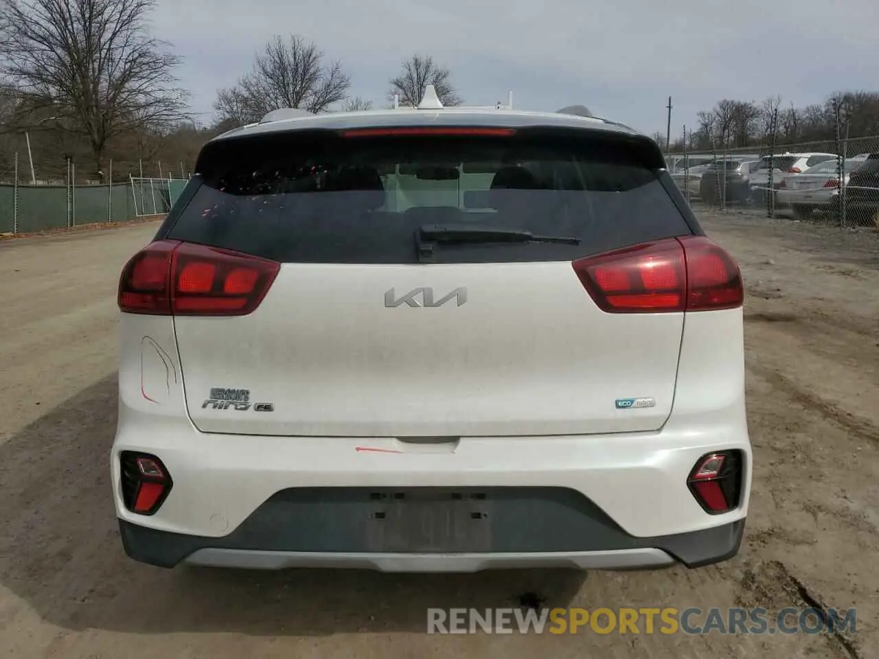 6 fotografías del automóvil dañado KNDCB3LC3N5510061 KIA NIRO 2022