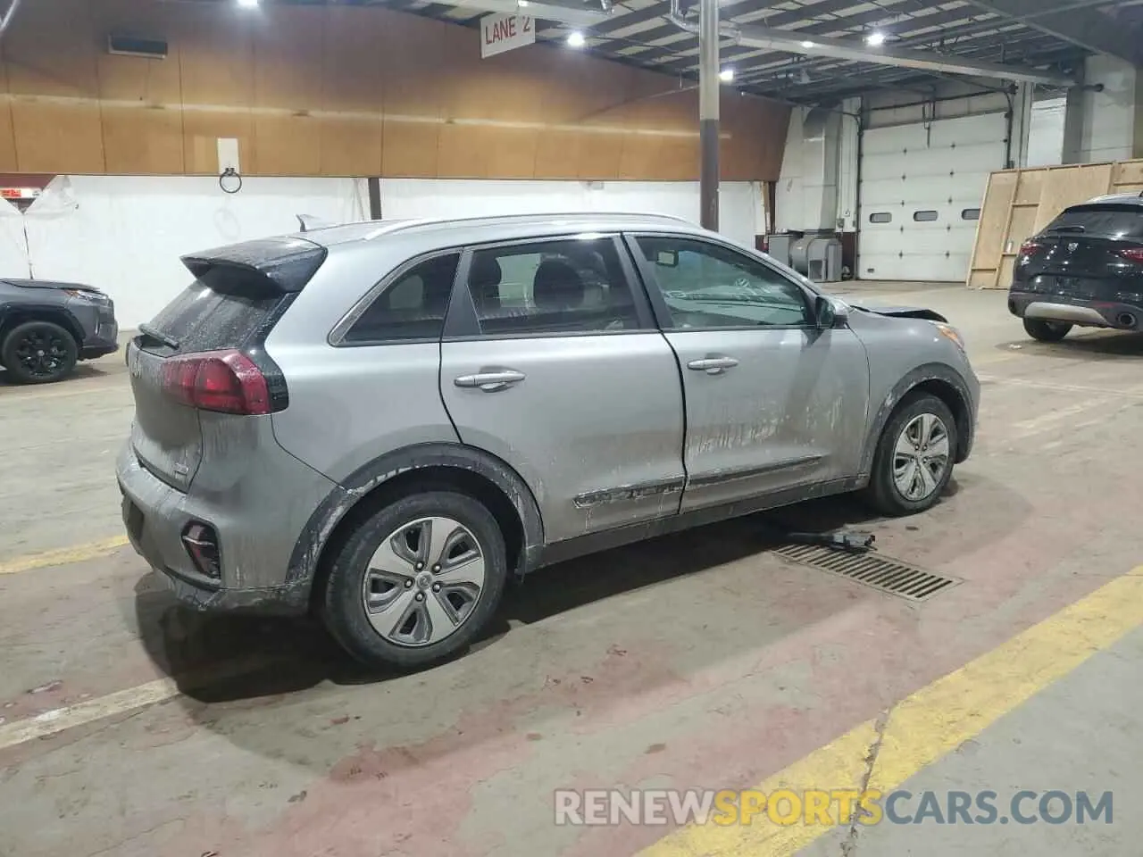 3 fotografías del automóvil dañado KNDCB3LC4N5535115 KIA NIRO 2022