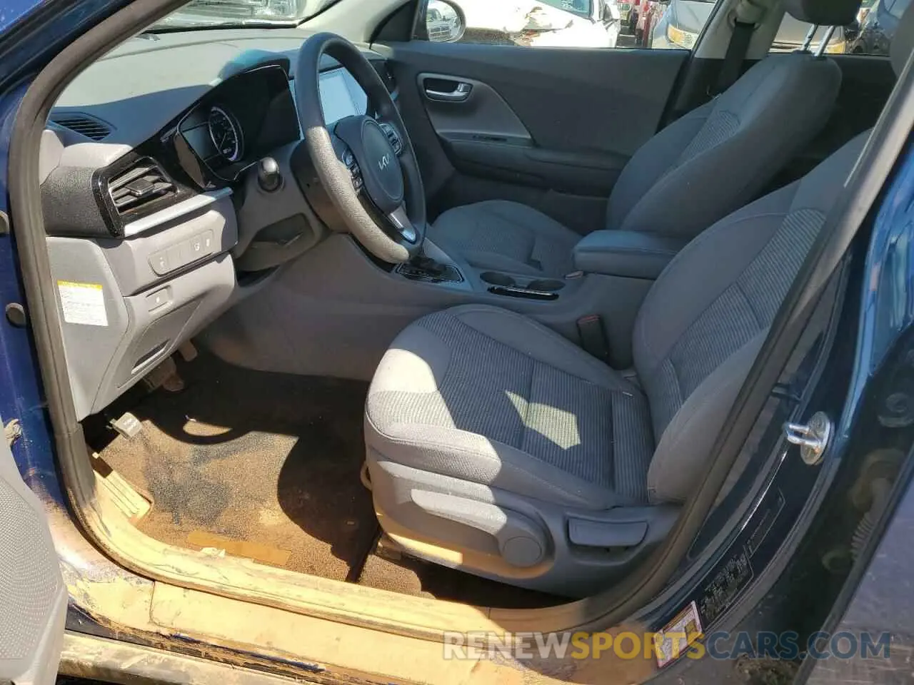 7 fotografías del automóvil dañado KNDCB3LC6N5500771 KIA NIRO 2022