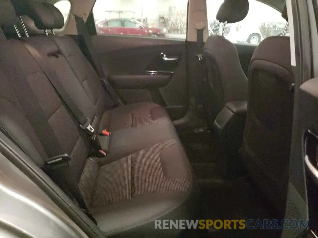 11 fotografías del automóvil dañado KNDCB3LC6N5546682 KIA NIRO 2022