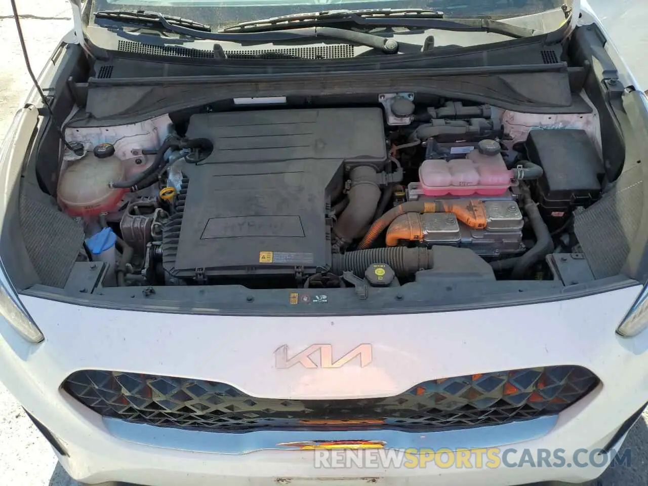 14 fotografías del automóvil dañado KNDCB3LC6N5548660 KIA NIRO 2022