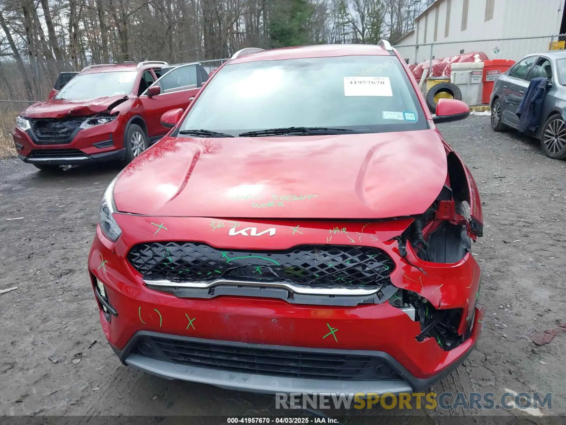 12 fotografías del automóvil dañado KNDCB3LC7N5518664 KIA NIRO 2022