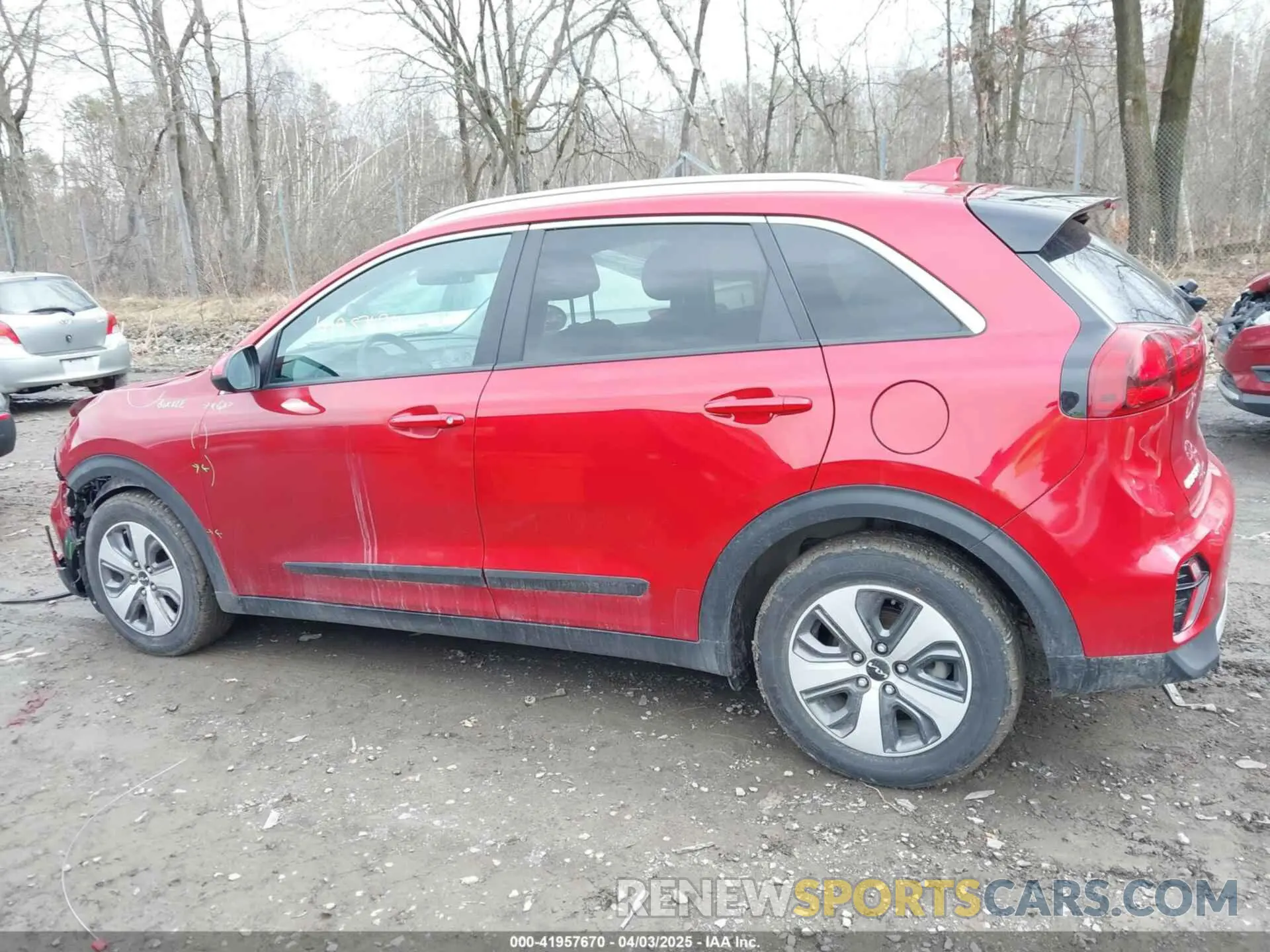 14 fotografías del automóvil dañado KNDCB3LC7N5518664 KIA NIRO 2022