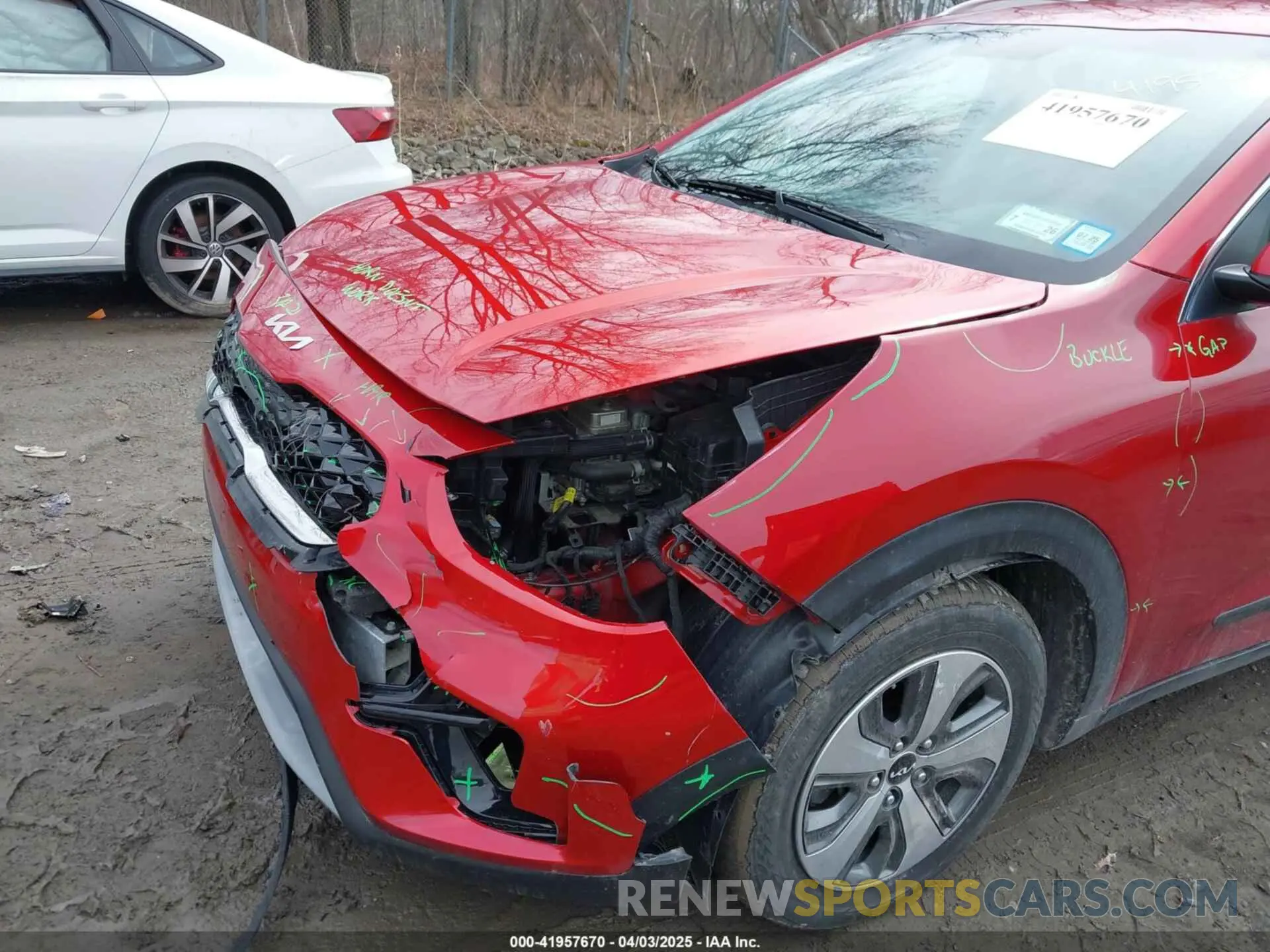 17 fotografías del automóvil dañado KNDCB3LC7N5518664 KIA NIRO 2022