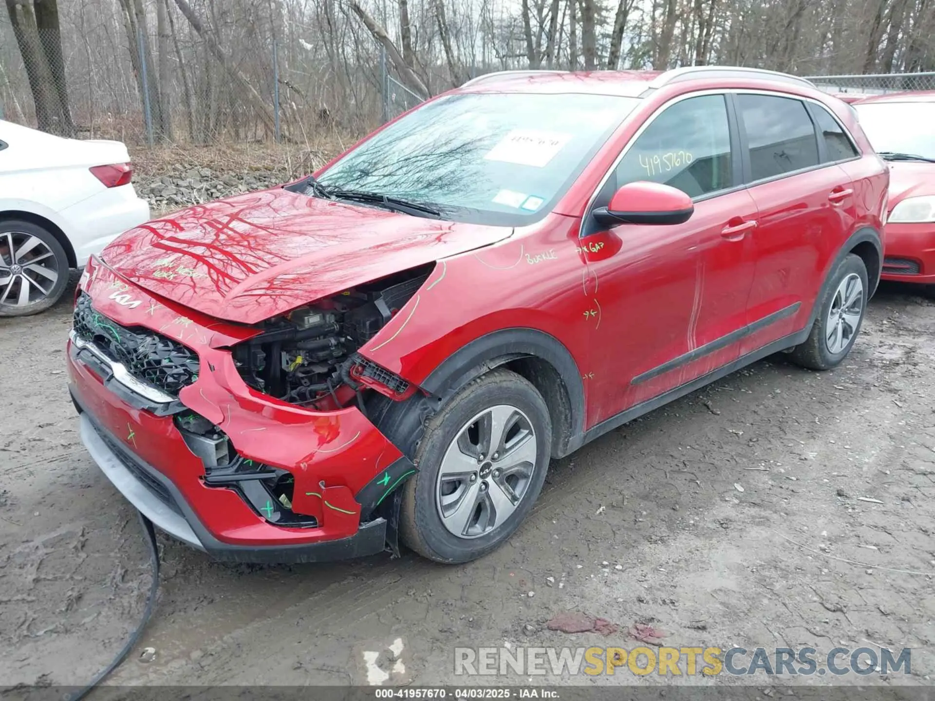 2 fotografías del automóvil dañado KNDCB3LC7N5518664 KIA NIRO 2022