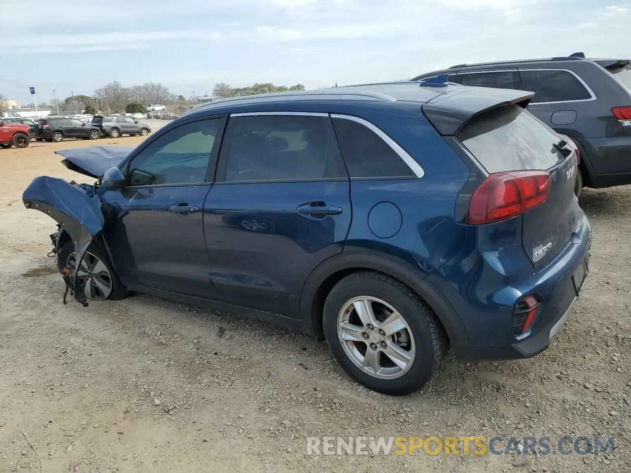 2 fotografías del automóvil dañado KNDCB3LC7N5532385 KIA NIRO 2022