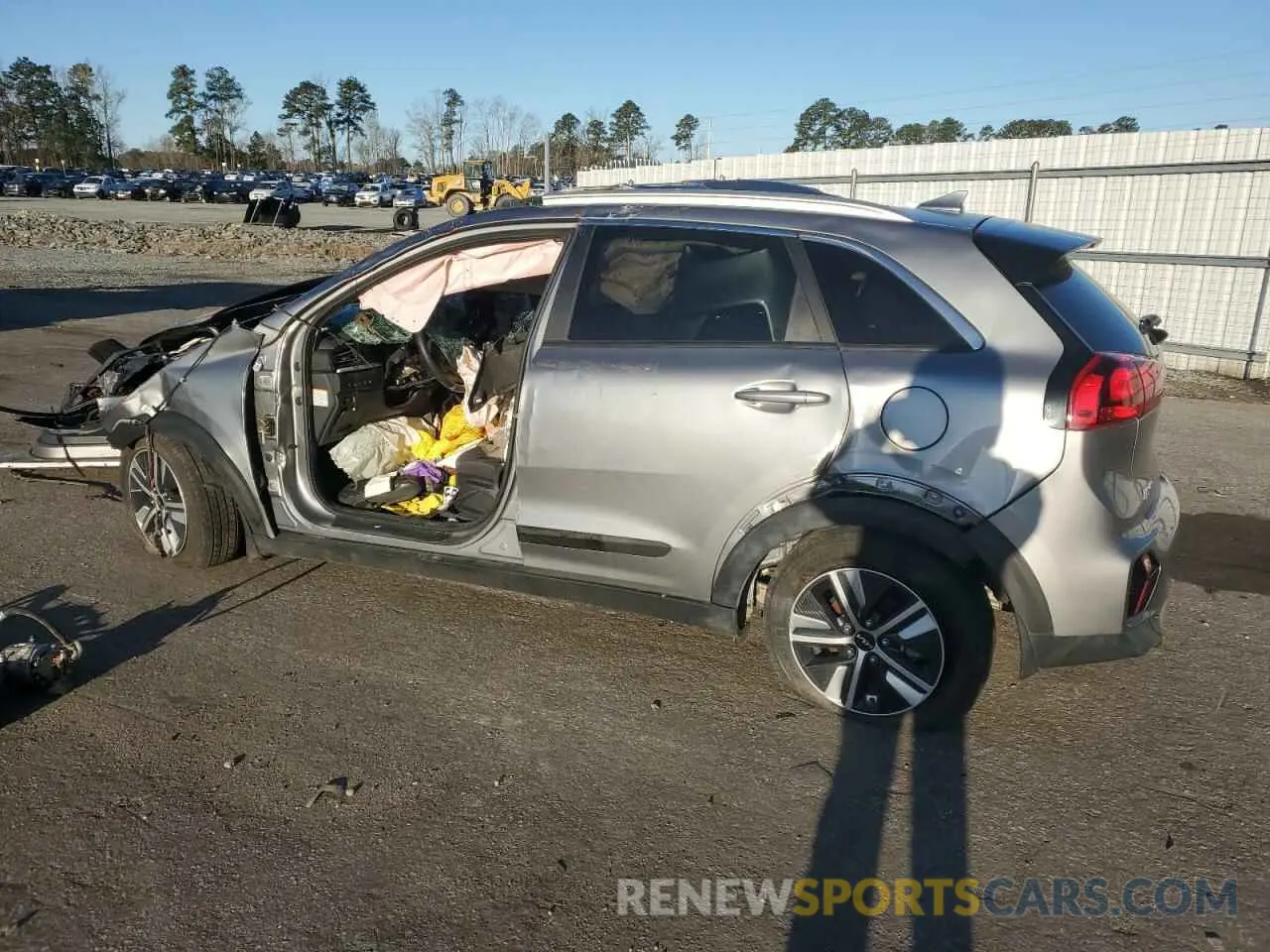2 fotografías del automóvil dañado KNDCB3LC7N5539580 KIA NIRO 2022