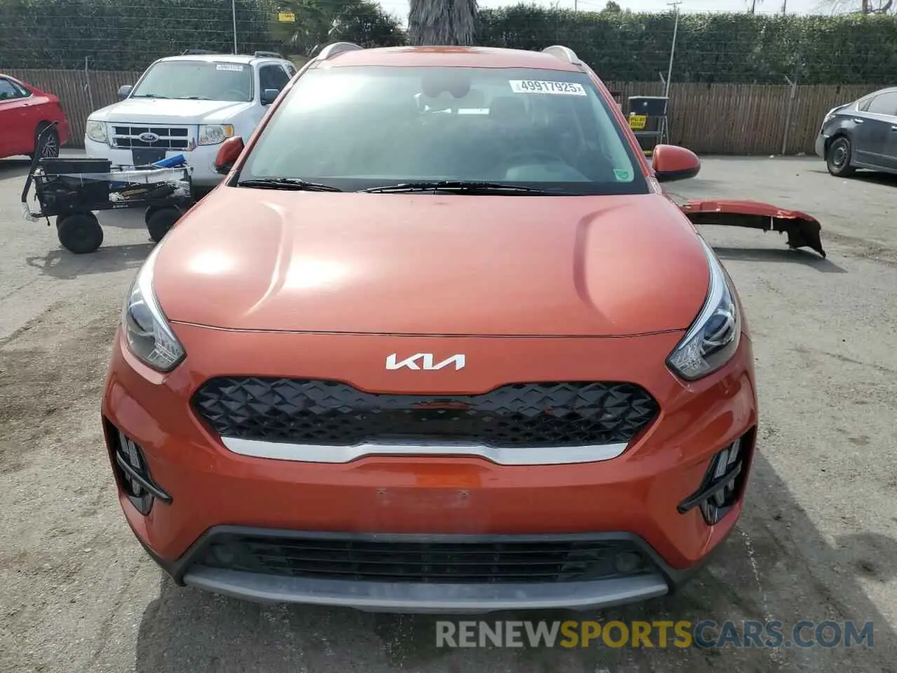 5 fotografías del automóvil dañado KNDCB3LC7N5548134 KIA NIRO 2022