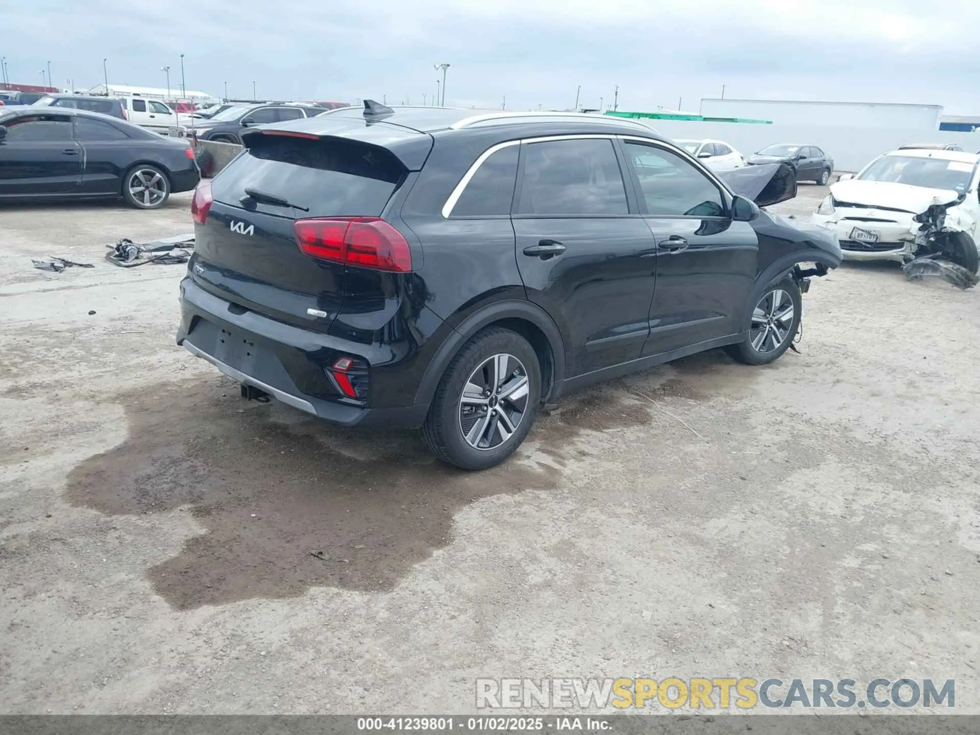 4 fotografías del automóvil dañado KNDCB3LC9N5501400 KIA NIRO 2022