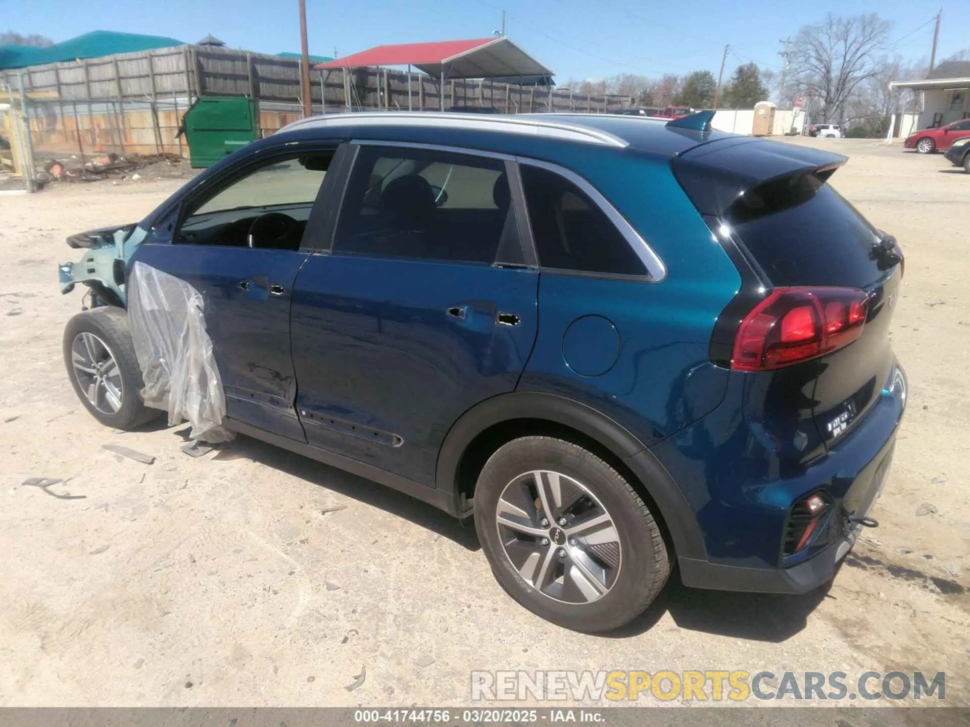 3 fotografías del automóvil dañado KNDCB3LCXN5510994 KIA NIRO 2022
