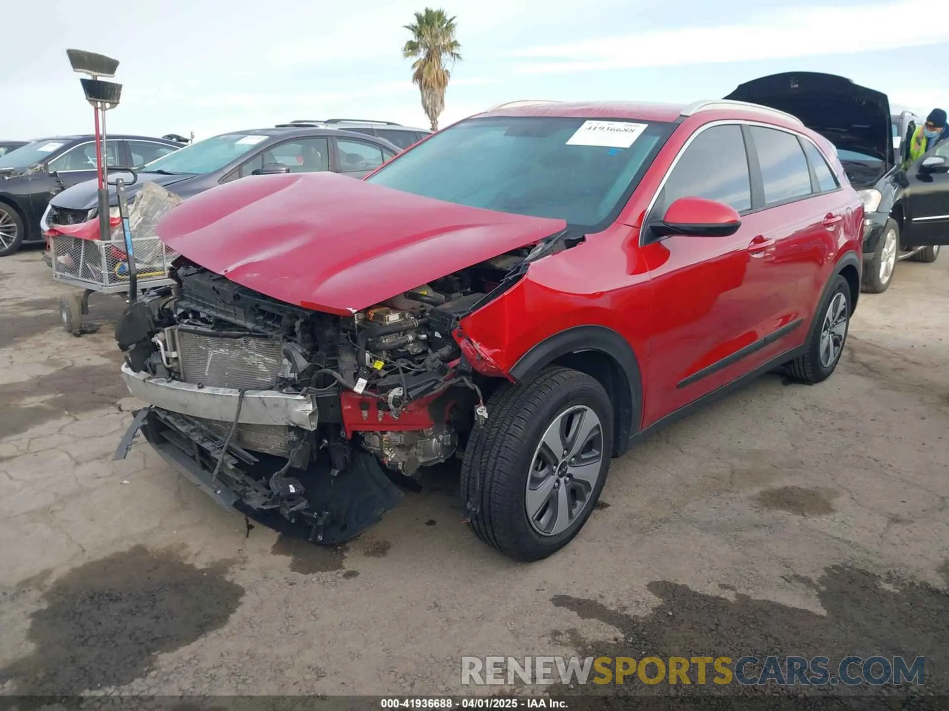 2 fotografías del automóvil dañado KNDCB3LCXN5519145 KIA NIRO 2022