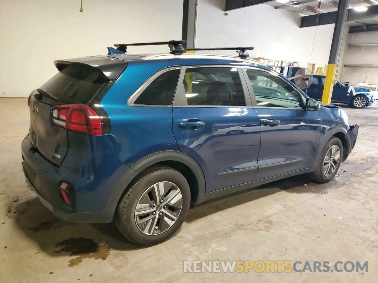 3 fotografías del automóvil dañado KNDCM3LD6N5543414 KIA NIRO 2022
