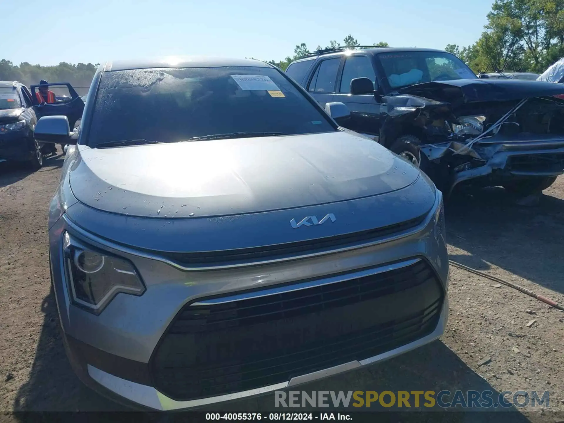 11 fotografías del automóvil dañado KNDCP3LE2P5065317 KIA NIRO 2023