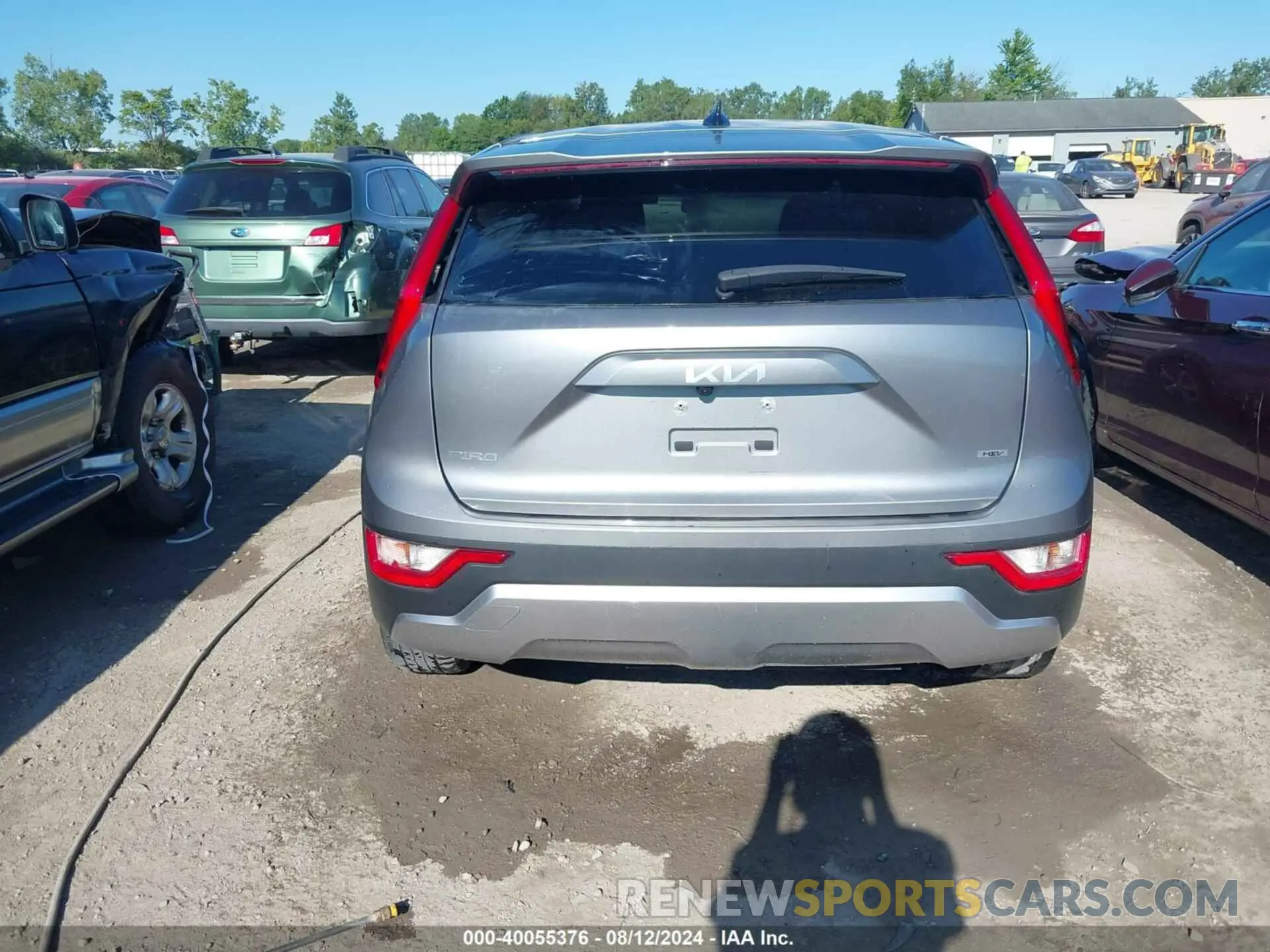 15 fotografías del automóvil dañado KNDCP3LE2P5065317 KIA NIRO 2023