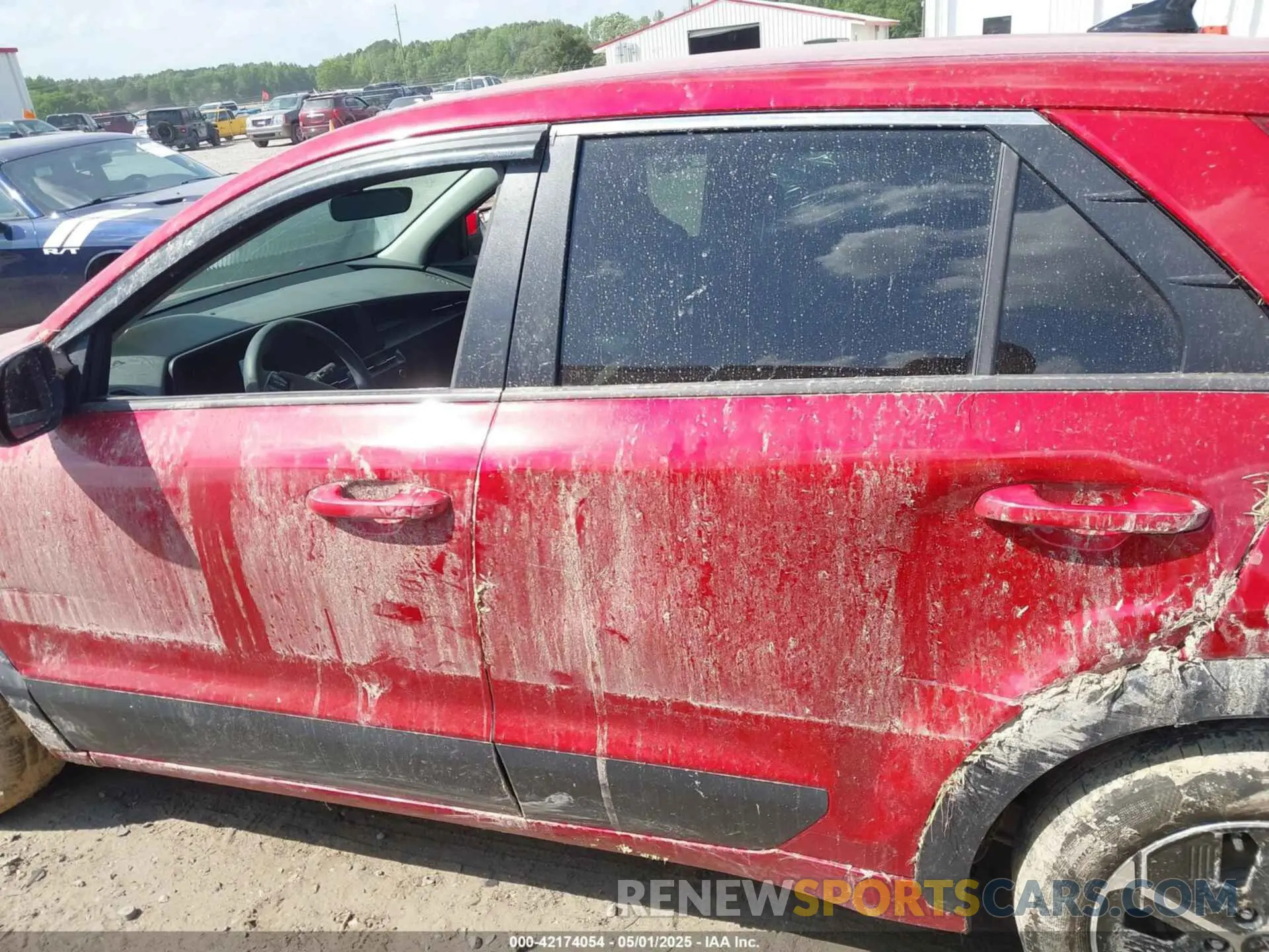14 fotografías del automóvil dañado KNDCP3LE6P5094092 KIA NIRO 2023