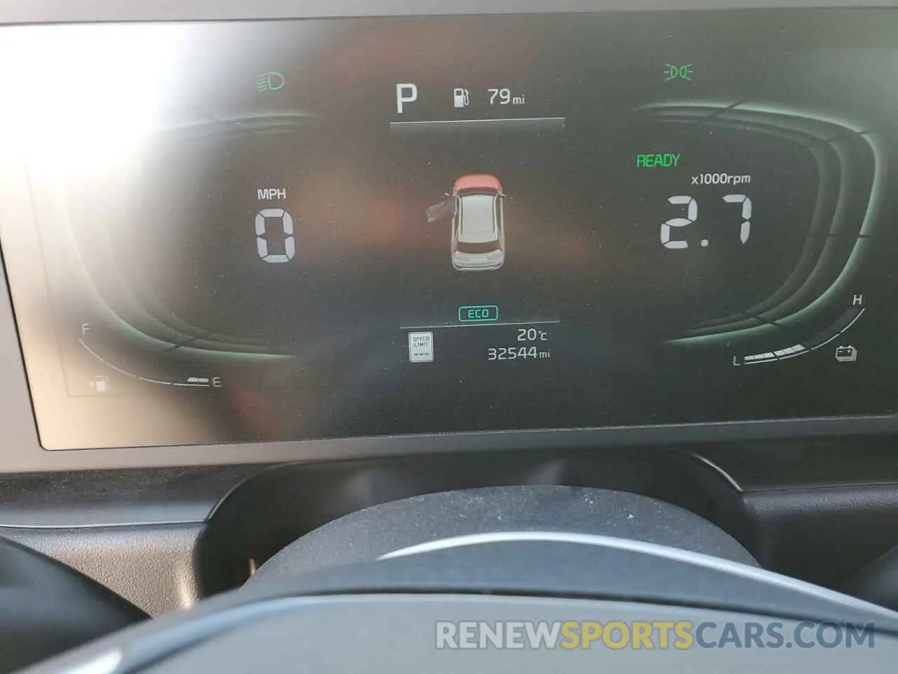 9 fotografías del automóvil dañado KNDCP3LE7P5088009 KIA NIRO 2023