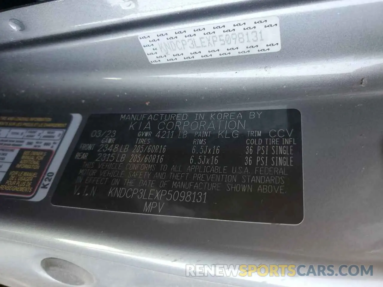 13 fotografías del automóvil dañado KNDCP3LEXP5098131 KIA NIRO 2023