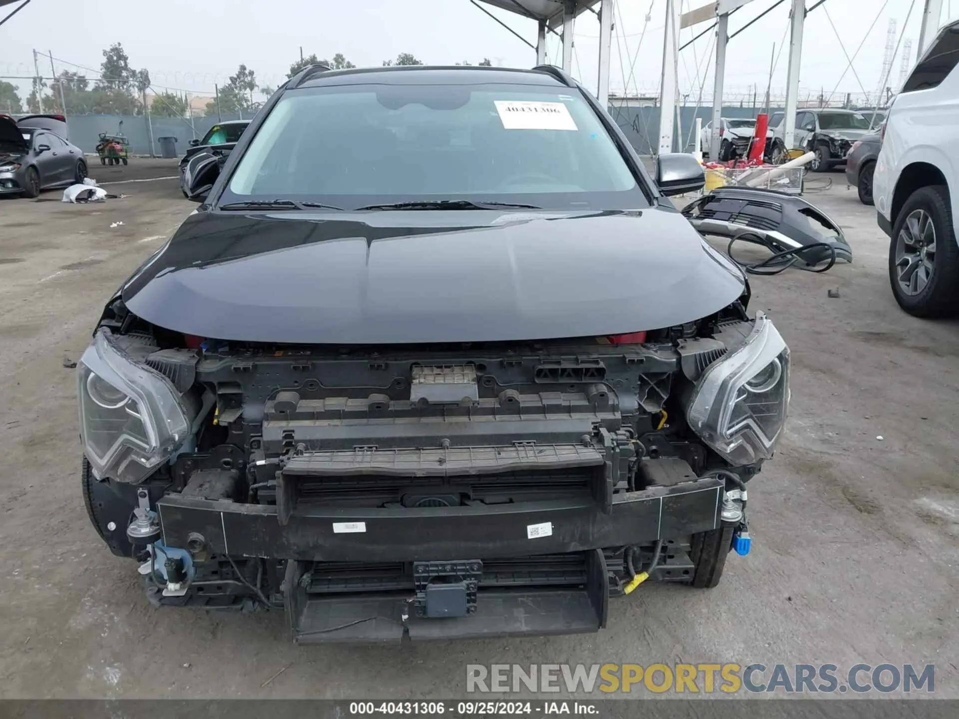 13 fotografías del automóvil dañado KNDCR3LE0P5059204 KIA NIRO 2023