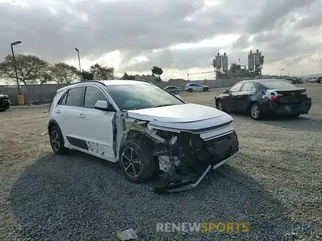 12 fotografías del automóvil dañado KNDCR3LE0P5076469 KIA NIRO 2023