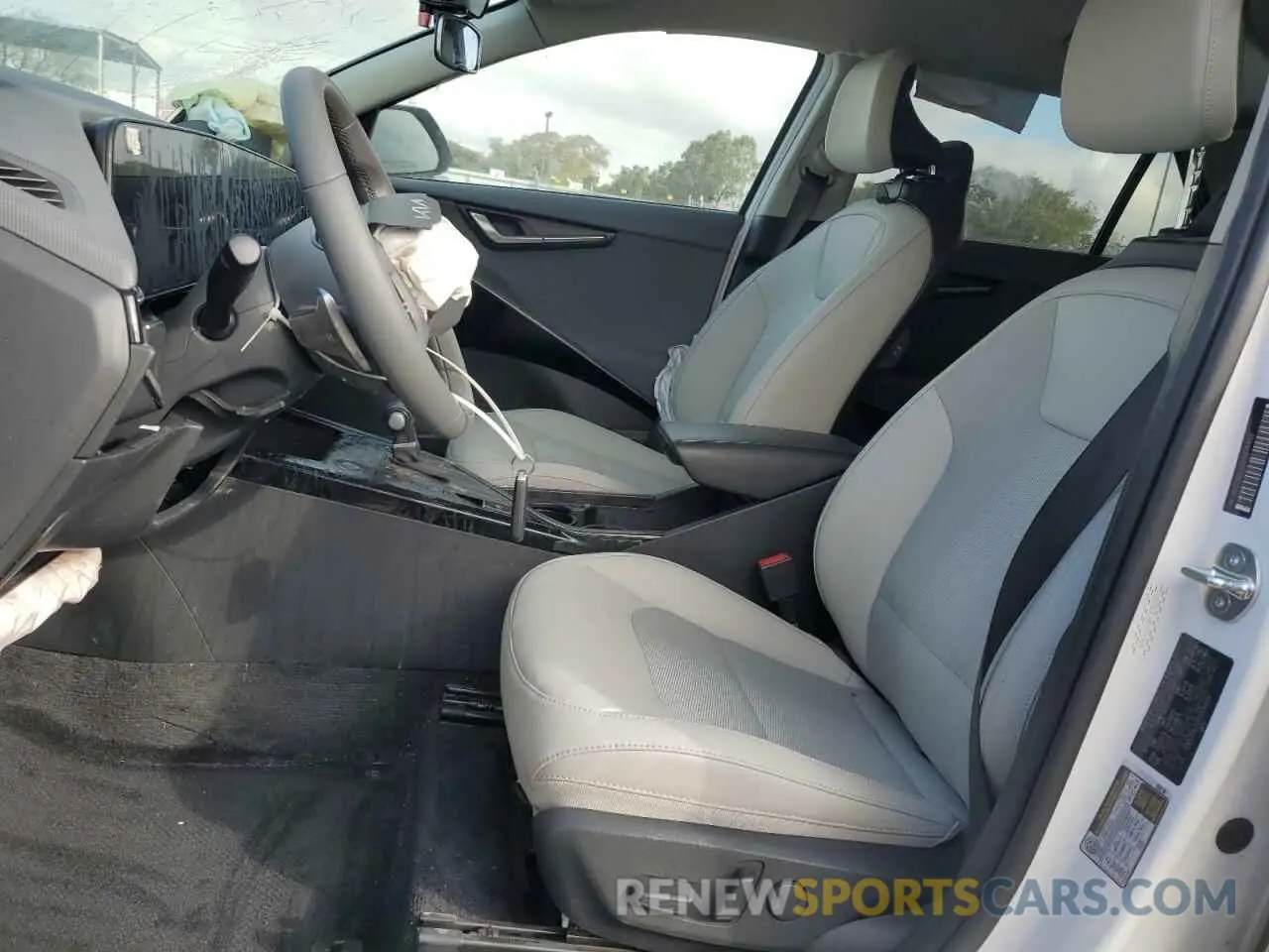 7 fotografías del automóvil dañado KNDCR3LE0P5076469 KIA NIRO 2023
