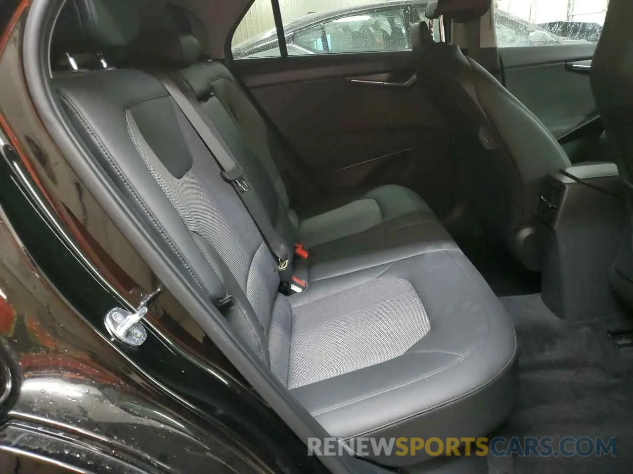 11 fotografías del automóvil dañado KNDCR3LE3P5064994 KIA NIRO 2023