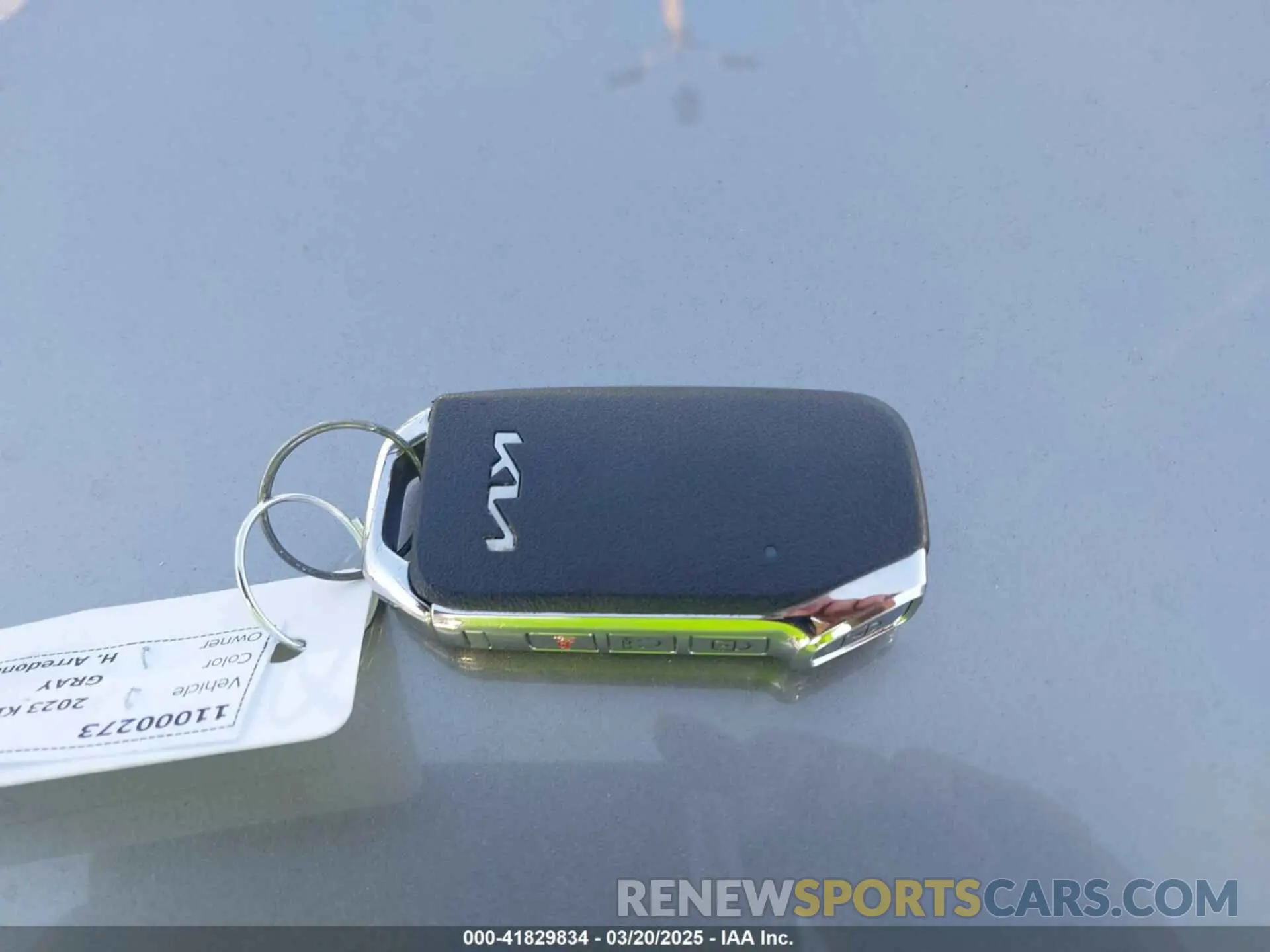 11 fotografías del automóvil dañado KNDCR3LE6P5051446 KIA NIRO 2023