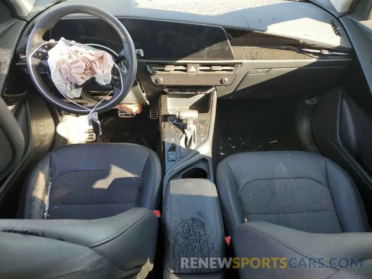 8 fotografías del automóvil dañado KNDCR3LE7P5044344 KIA NIRO 2023