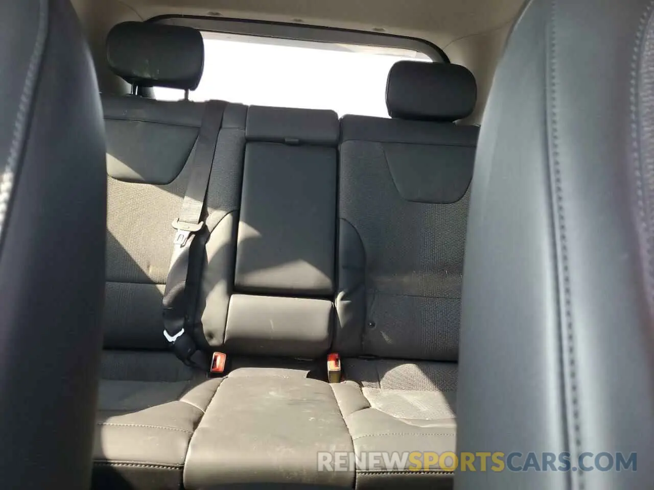 10 fotografías del automóvil dañado KNDCR3LE7P5091602 KIA NIRO 2023