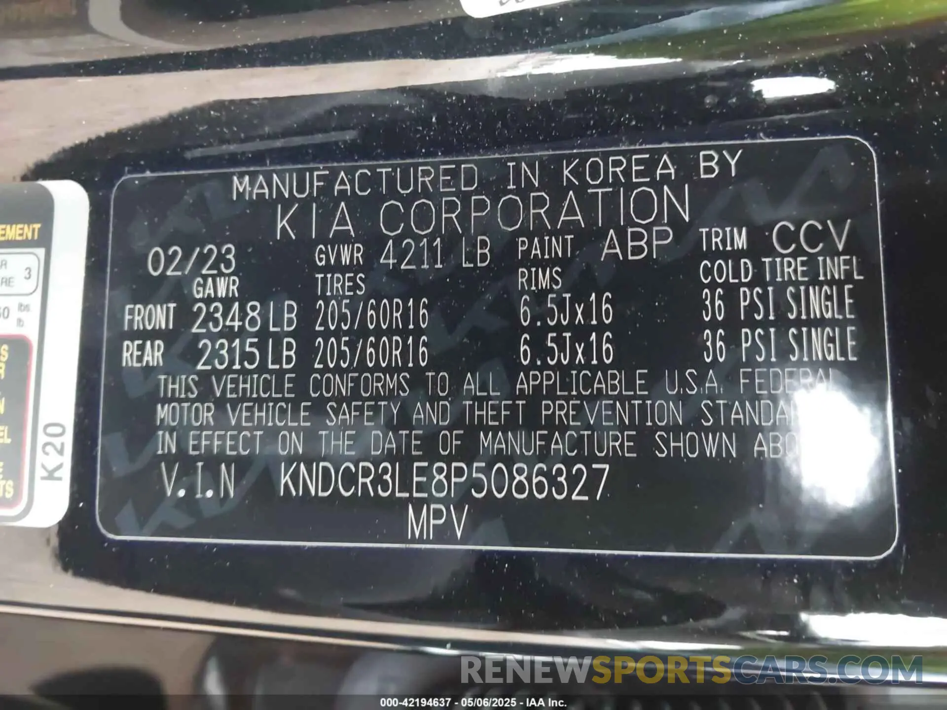 9 fotografías del automóvil dañado KNDCR3LE8P5086327 KIA NIRO 2023