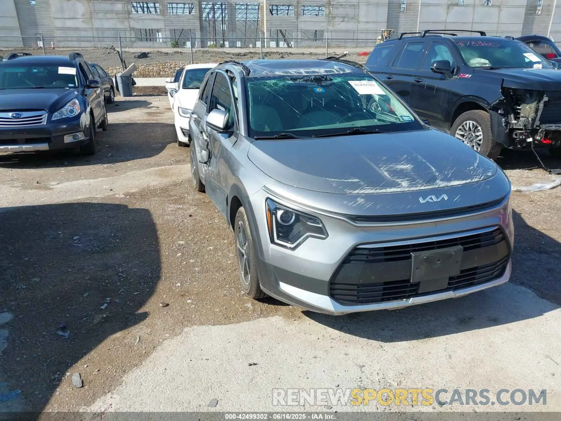 1 fotografías del automóvil dañado KNDCR3LE9P5048959 KIA NIRO 2023