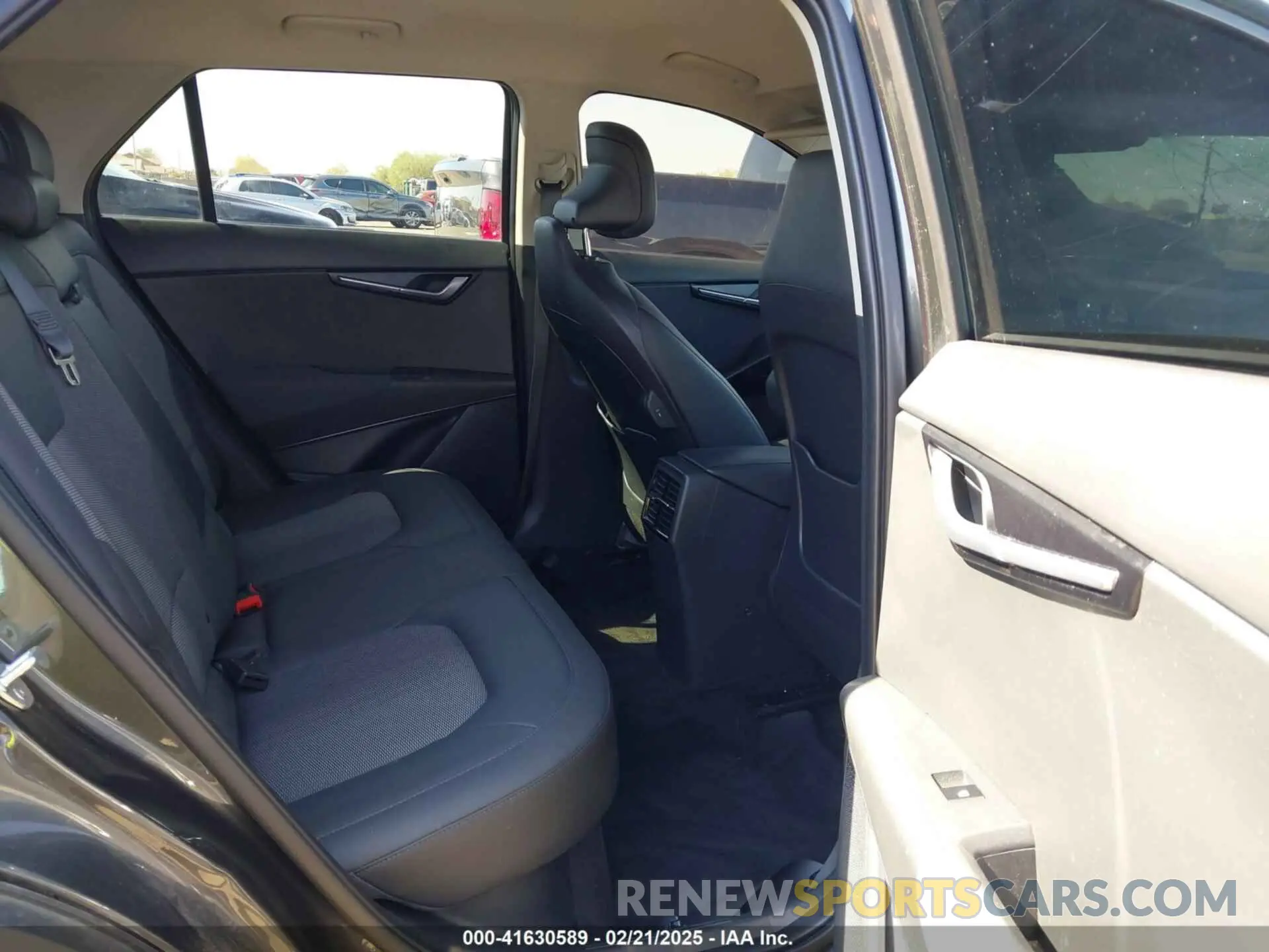 8 fotografías del automóvil dañado KNDCR3LE9P5060254 KIA NIRO 2023