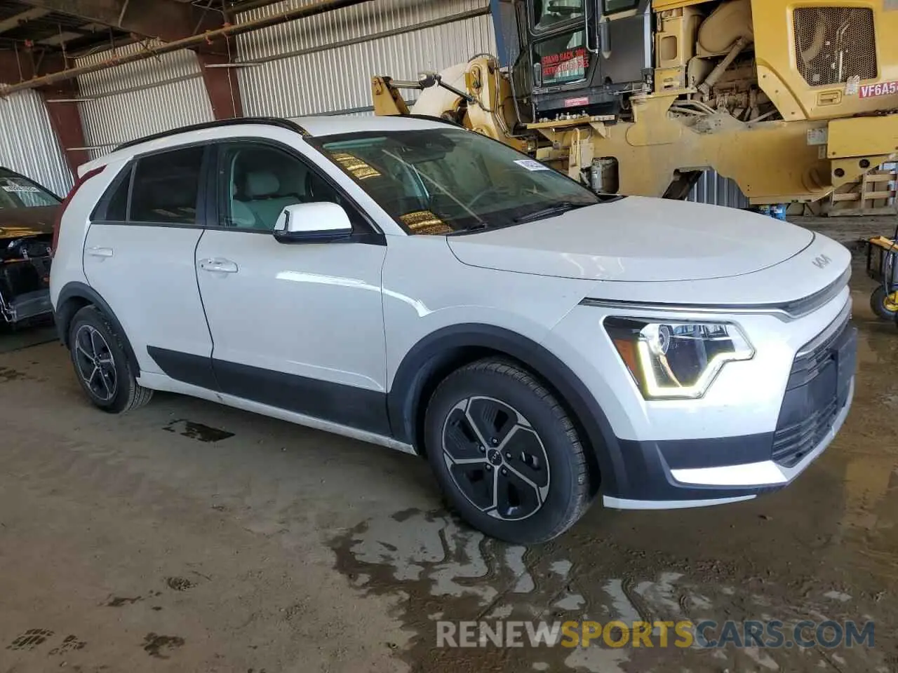 4 fotografías del automóvil dañado KNDCR3LEXP5046699 KIA NIRO 2023