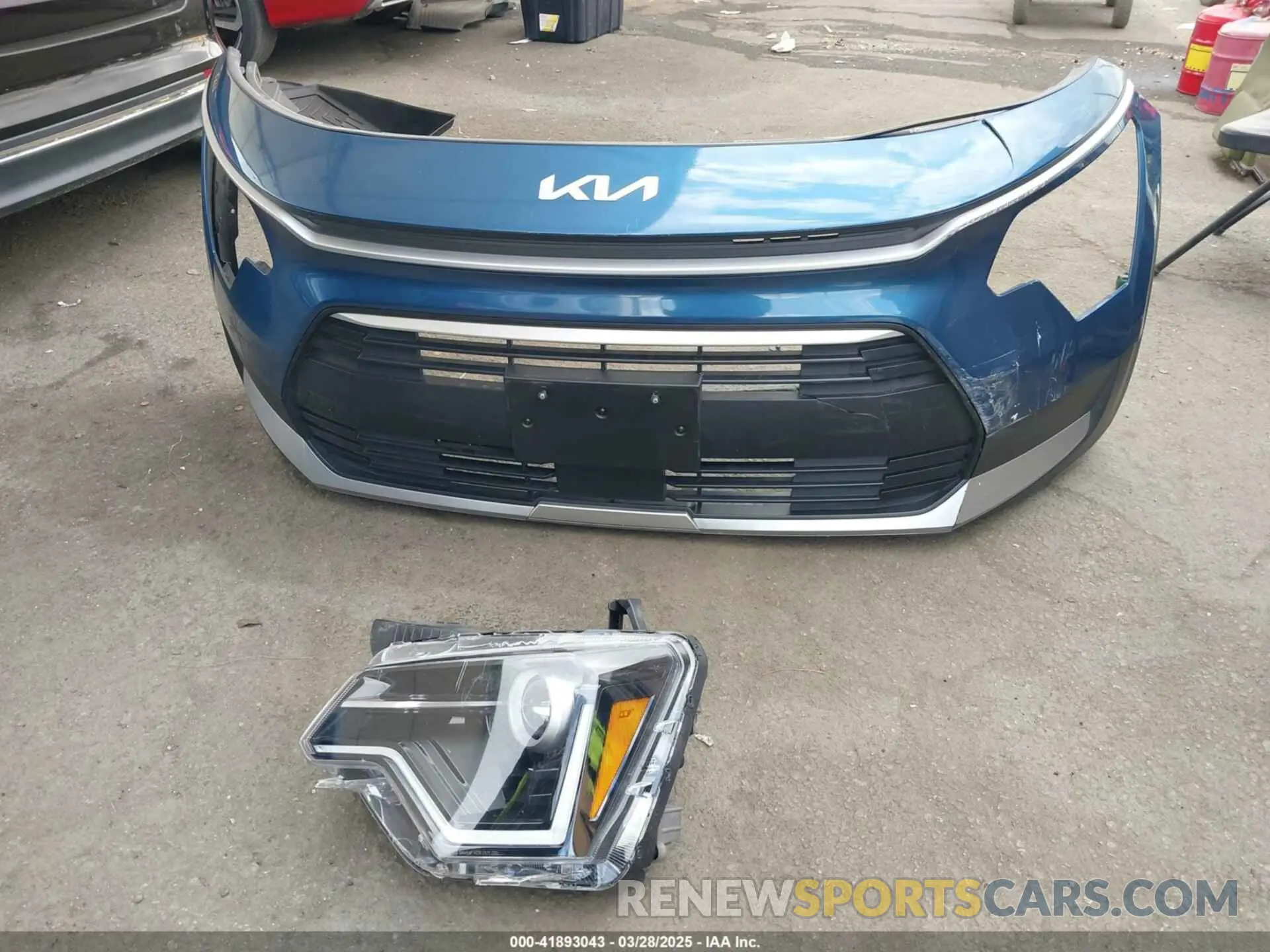 12 fotografías del automóvil dañado KNDCR3LEXP5101684 KIA NIRO 2023