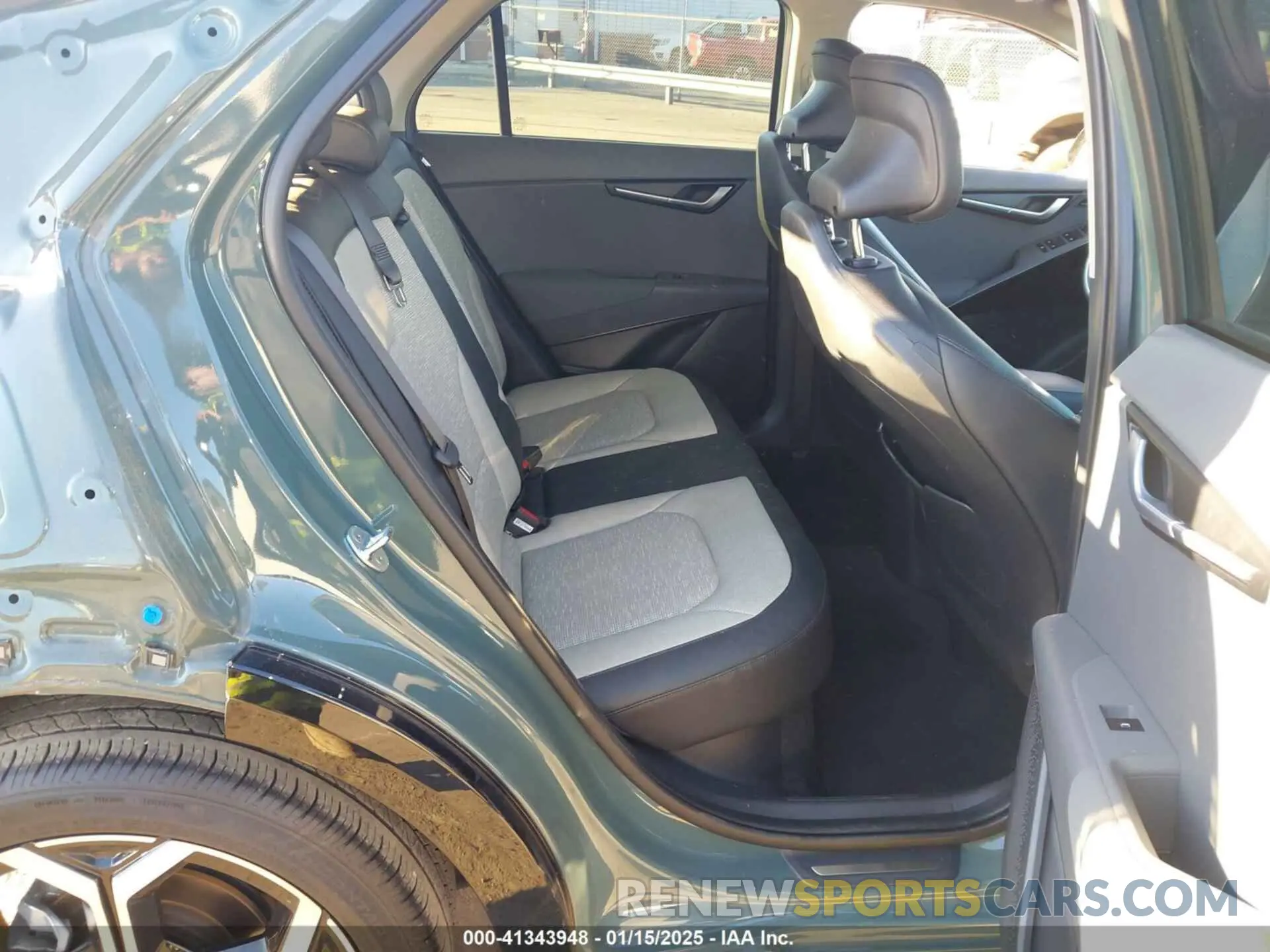 8 fotografías del automóvil dañado KNDCT3LE2P5039313 KIA NIRO 2023